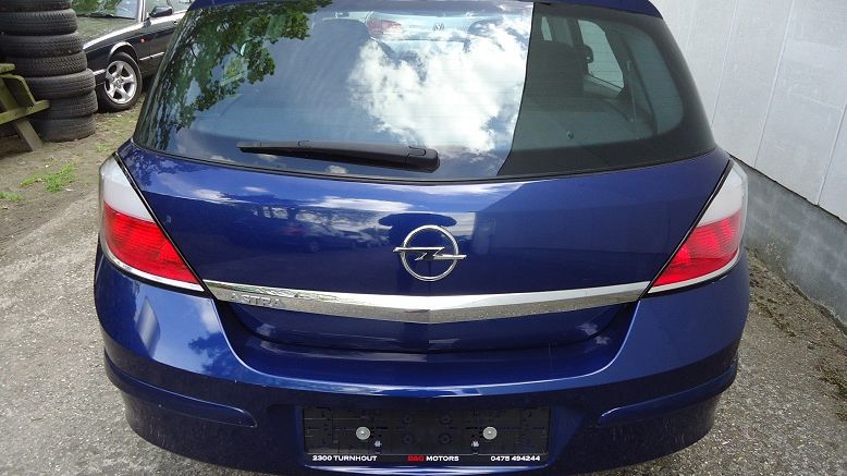 OPEL ASTRA 1400 B - VERKOCHT