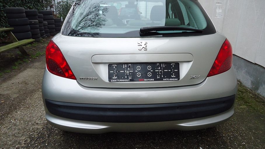 Peugeot 207 VERKOCHT - AUTOMAAT
