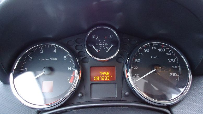 Peugeot 207 VERKOCHT - AUTOMAAT