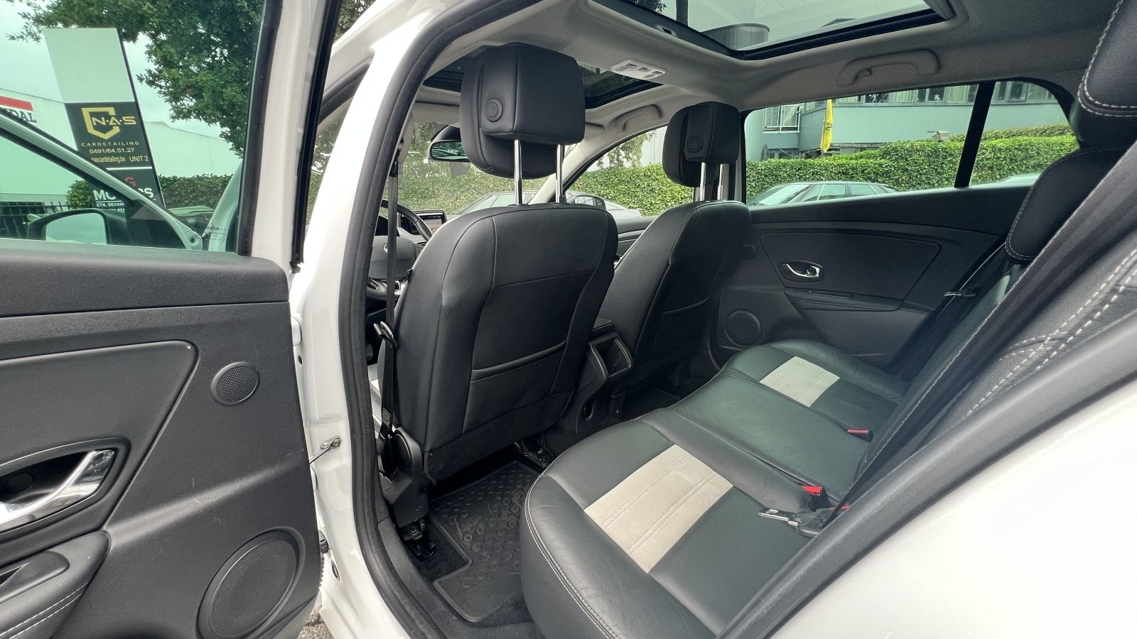 RENAULT MEGANE BREAK - VERKOCHT