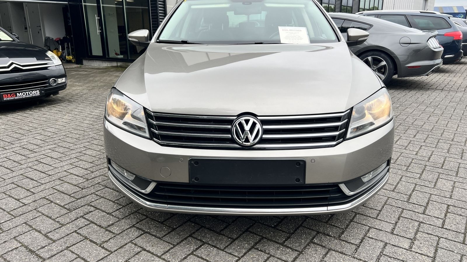 Volkswagen PASSAT AUTOMAAT - BREAK 