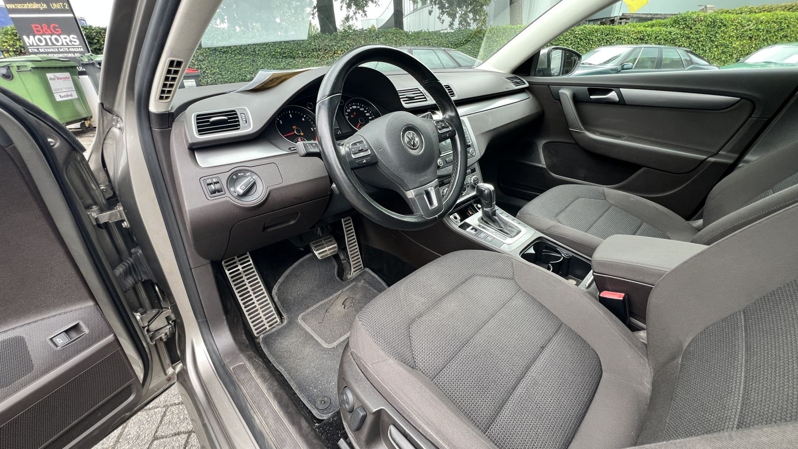 Volkswagen PASSAT AUTOMAAT - BREAK 