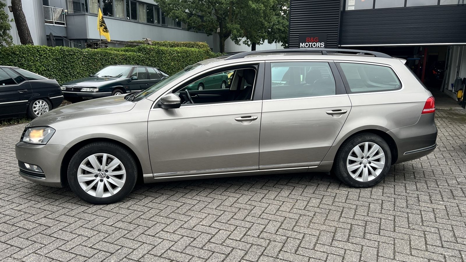 Volkswagen PASSAT AUTOMAAT - BREAK 