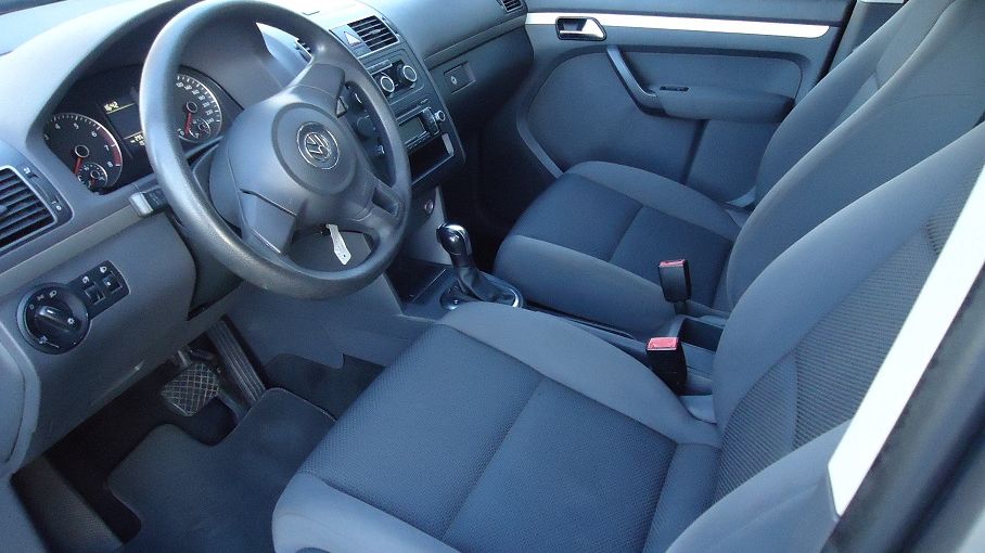 Volkswagen TOURAN - 7 PLAATSEN VERKOCHT