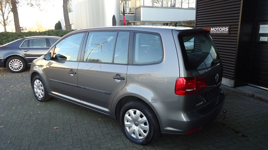 Volkswagen TOURAN - 7 PLAATSEN VERKOCHT