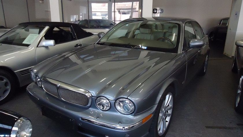 Jaguar XJ MK3