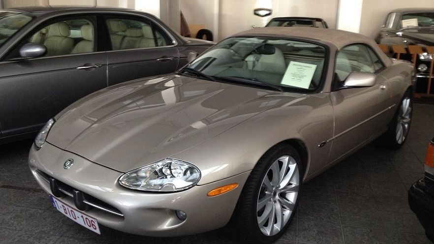 Jaguar XK8 - cabrio