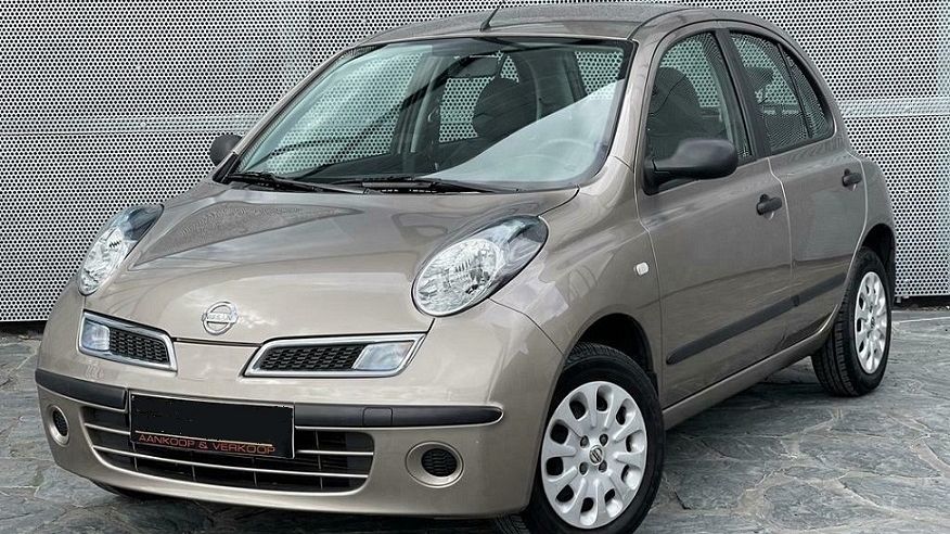 Nissan Micra - B