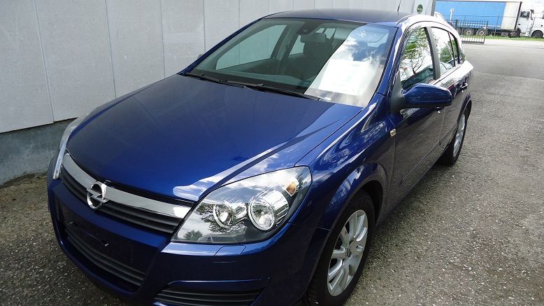 OPEL ASTRA 1400 B - VERKOCHT